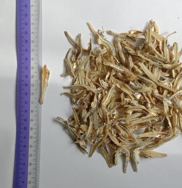Ikan Bilis Belah B - 1 kg